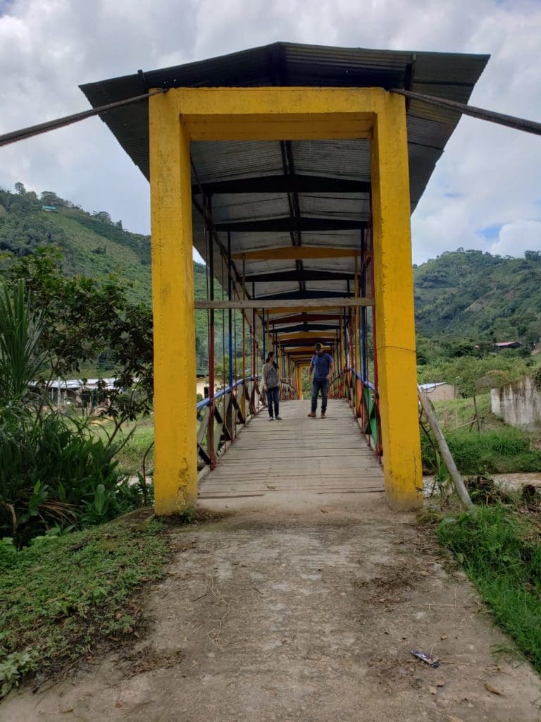 El Puente Honey